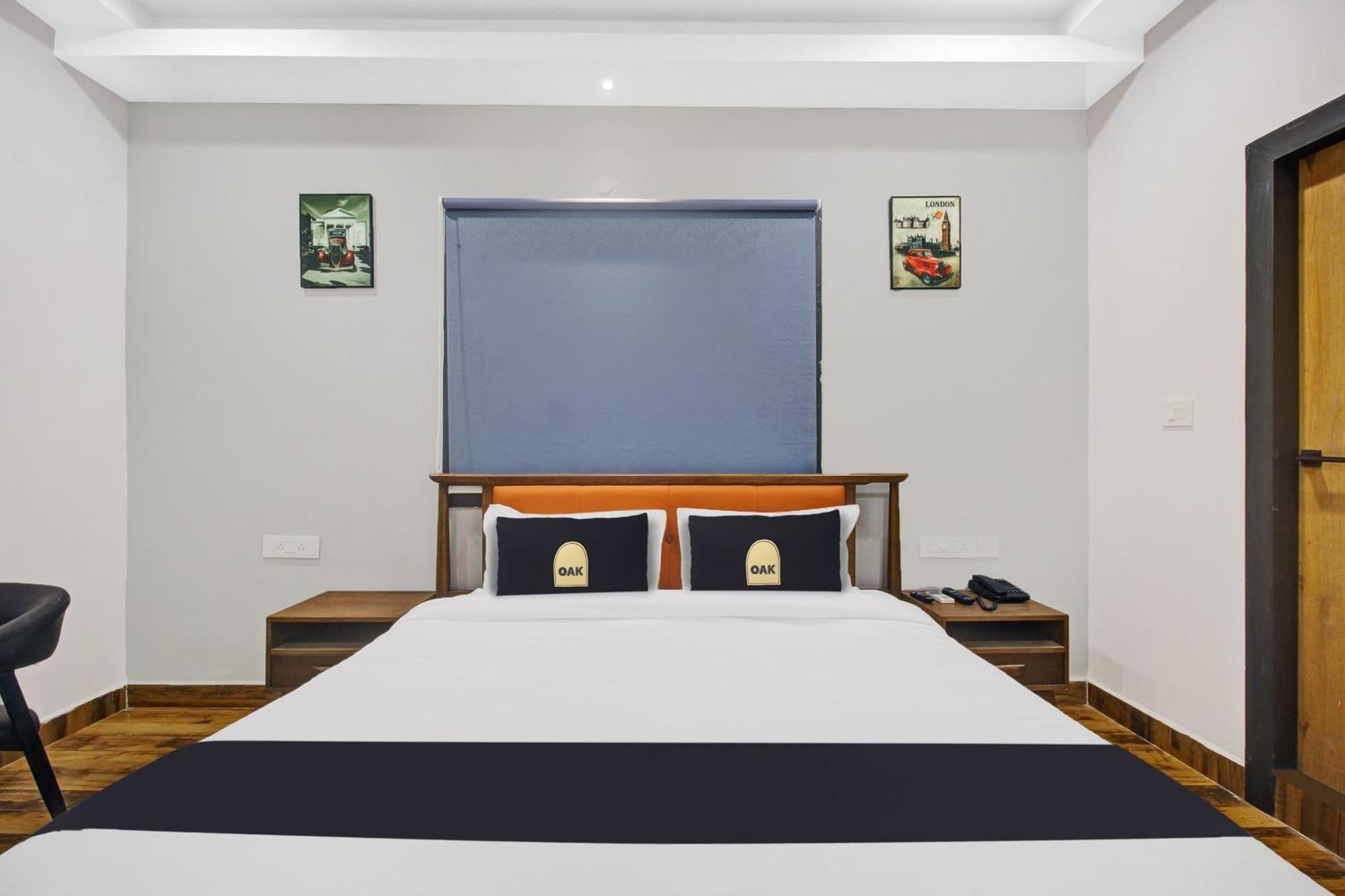 Super Townhouse Oak Hitec City Near Image Hospital حيدر أباد المظهر الخارجي الصورة